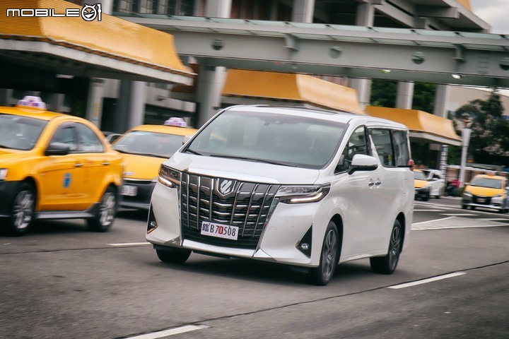 【國內新訊】油耗資訊現蹤,RAV4 2.0 4WD越野版、Alphard Hybrid、XC40 T3等新車陸續抵台!