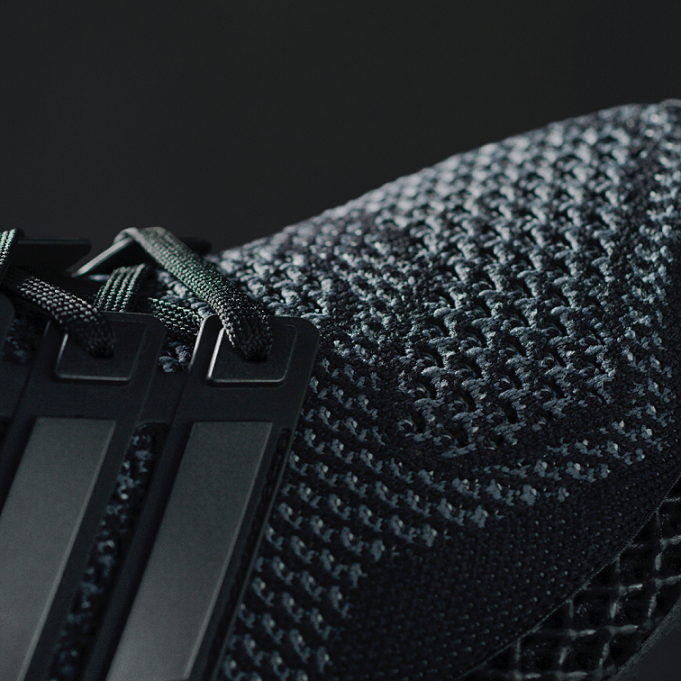 adidas發表終極跑鞋ULTRA4D UB系列與4D科技終於結合啦!