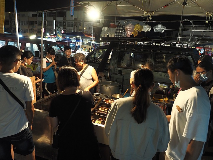 【小惡魔振興券】臺南市 中西區 武聖夜市 — 叱吒風雲36年之夜市傳奇