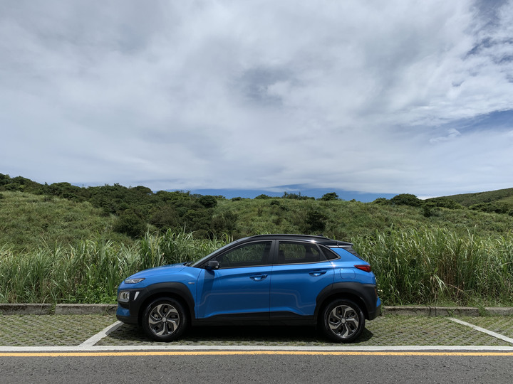 我的業務車kona hybrid微開箱