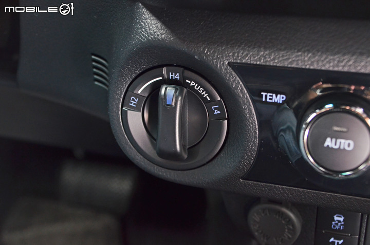 Toyota 小改款 Hilux 試駕,探索秘境的好夥伴!
