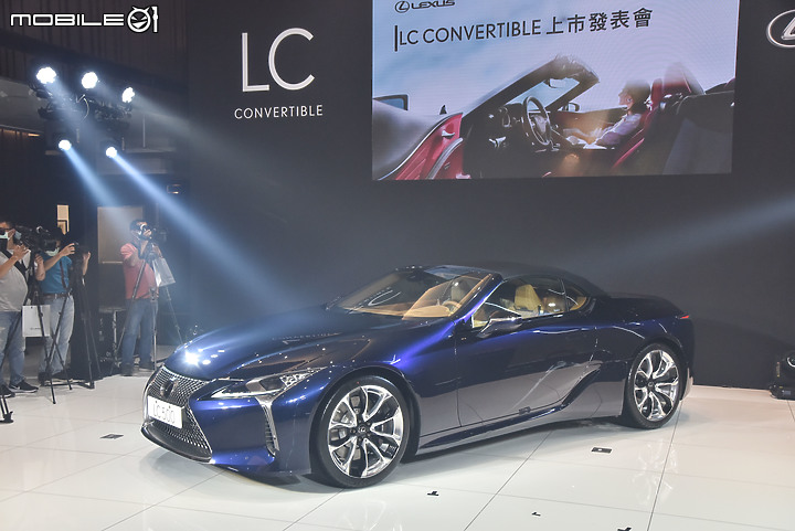 【採訪】Lexus LC Convertible敞篷版國內發表,搭載5.0升V8動力自588萬元起!