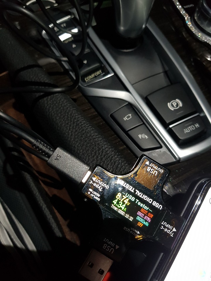 SAMSUNG 雙孔閃電2.0車充 EP-L5300開箱