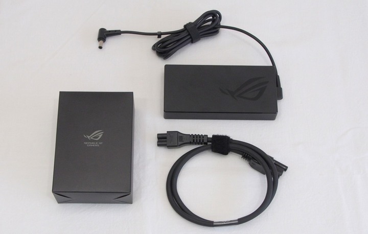 7nm 加持火力提升 ROG Zephyrus G15 GA502IV