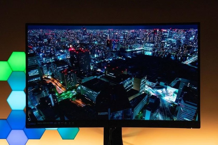 微星 MSI Optix MAG272CQR 電競曲面螢幕開箱評測與災情|1500R 曲率、165Hz、1ms、NVIDIA G-Sync、AMD FreeSync