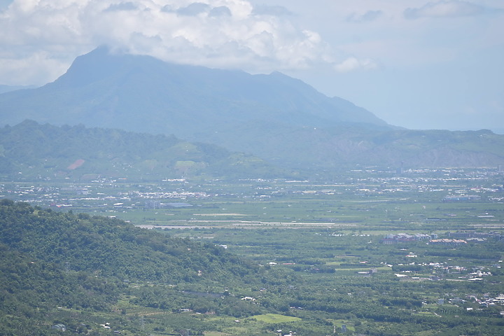 Nikon 24-200mm f/4-6.3台東之旅，立麗大酒店、白玉瀑布、嘎努食堂及龍鳳飯店。