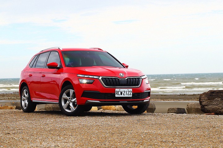 最近休旅紅甚麼？ŠKODA Kamiq 1.5 TSI豪華菁英版試駕