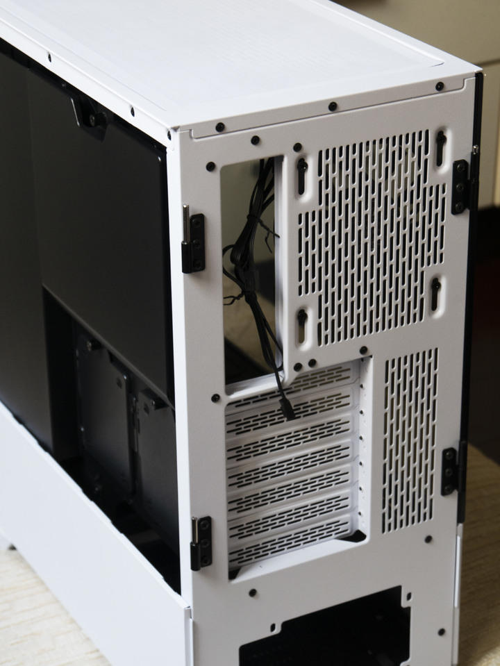 聯力的第一次 LIAN LI Galahad AIO 360開箱