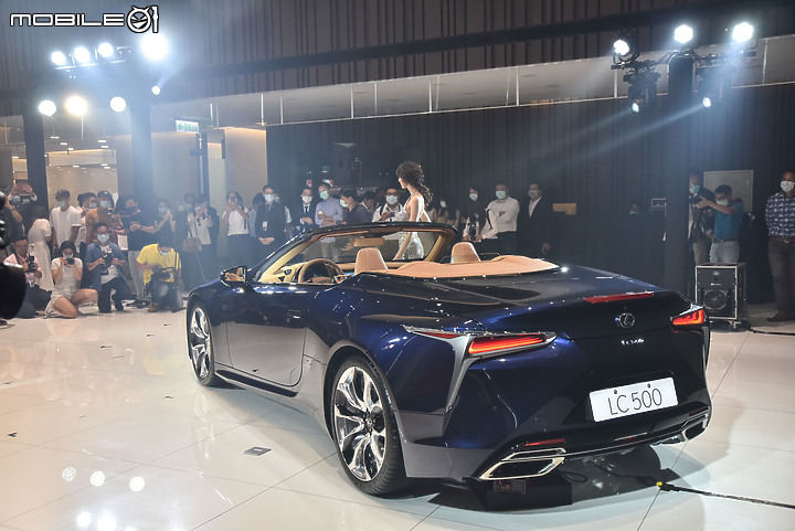 【採訪】Lexus LC Convertible敞篷版國內發表,搭載5.0升V8動力自588萬元起!
