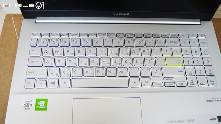 粉閃亮的ASUS VivoBook S15