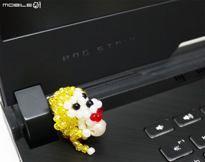 [猴猴看筆電] ROG Strix G15 G512LV多圖分享