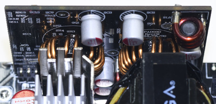 EVGA 750 GA金牌全模組化電源開箱