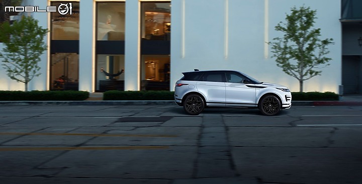 【國內新訊】Land Rover發表Evoque 50th Limited Edition台灣限定版,升級黑色套件、HUD及全景天窗等多項專屬配備!