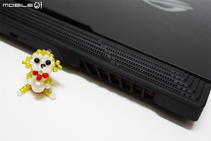 [猴猴看筆電] ROG Strix G15 G512LV多圖分享