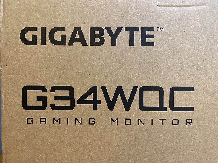 哦哦哦！34吋HDR 21:9曲面電競螢幕 Gigabyte G34WQC熱騰騰開箱啦~