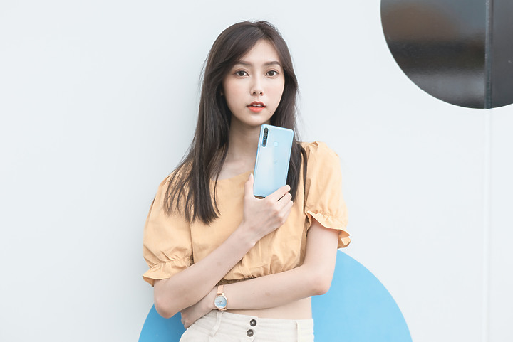 2019年同期發佈的手機,誰整體性表現的最好呢?