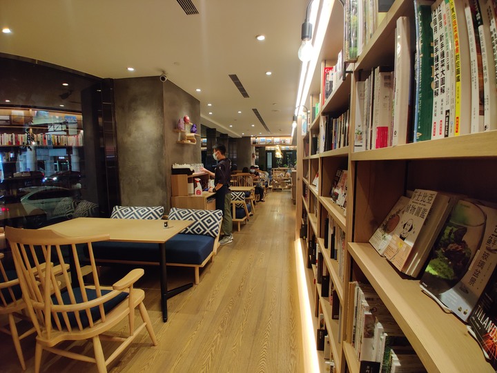 【小惡魔振興券】TSUTAYA BOOKSTORE蔦屋書店 x 茶屋WIRED CHAYA