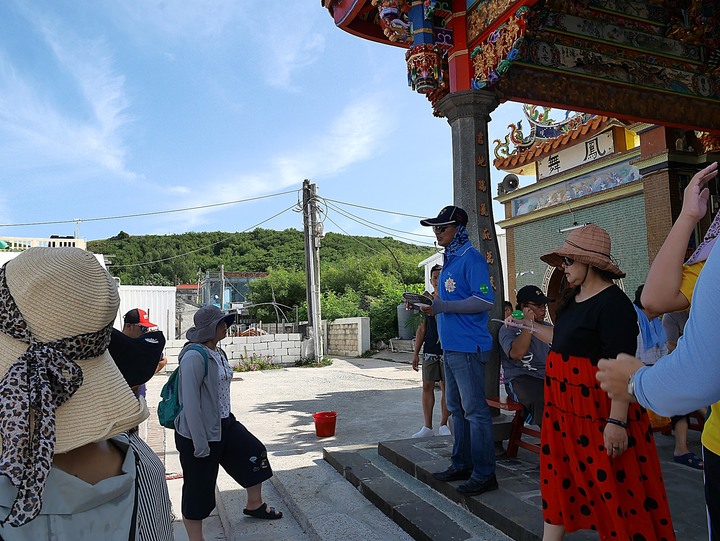 【小惡魔振興券】東吉嶼、西吉嶼、東嶼坪、西嶼坪及南海金八達快艇航程 — 老狗的夏天「偽出國」行旅 — Day 4-1澎湖南方四島國家公園巡禮篇