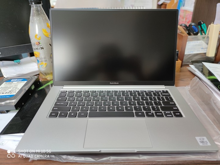 也來隨意開箱 RedmiBook 14 二代