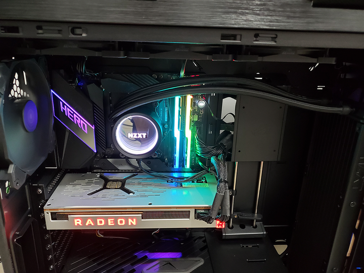 [心得] 可是瑞凡!我回不去了! NZXT X73 第一次處女座!