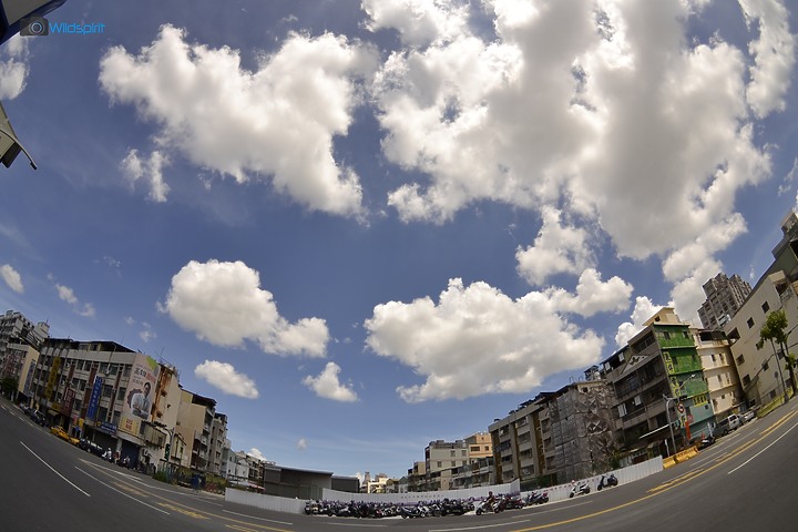 點我看大圖 經典或許雋永的魚眼【TOKINA Fisheye 10-17mm f/3.5-4.5 DX】