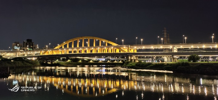 ROG Phone 3 目前世界上最專業的遊戲手機(簡單開箱)