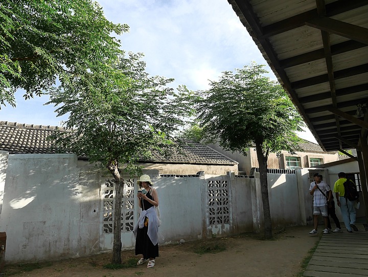 【小惡魔振興券】篤行十村文化園區、張雨生故事館、潘安邦故事館、澎湖花火體驗館 — 老狗的夏天「偽出國」行旅 — Day 6-3 澎湖馬公市區眷村篇