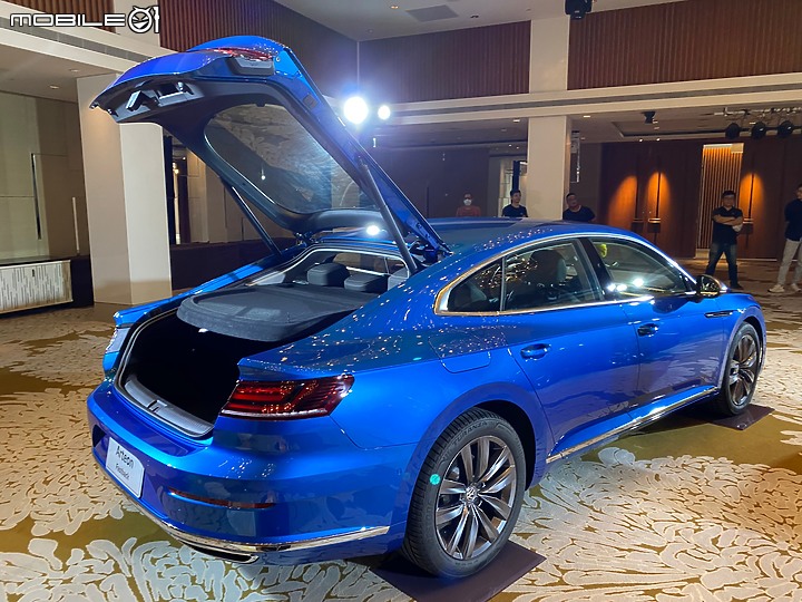 【明天開始預售】VW全新跑房Arteon/Arteon Shooting Brake實車現身,首批導入330/380 TSI雙動力!