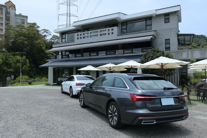 緩下心緒 讓五官重新開啟A6 Avant/Sedan同遊