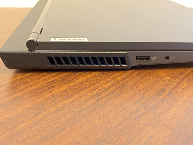 AMD YES! 人生第一台AMD筆電Legion 5開箱