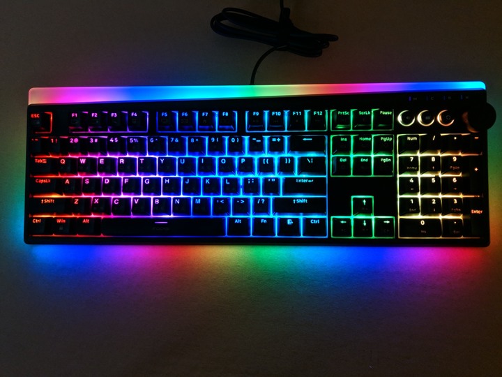 手感與C/P值都是超高 irocks K71M RGB 開箱