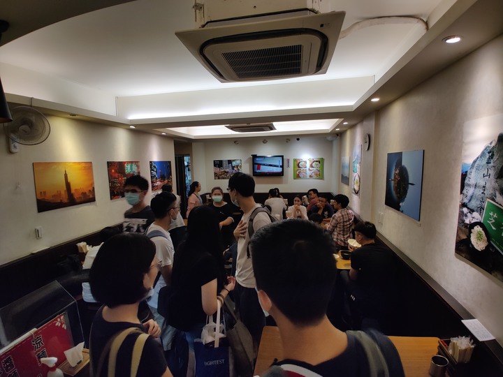 【小惡魔振興券】信義區平價美食，午餐消夜好選擇－芝香雞滷飯/炸醬涼麵