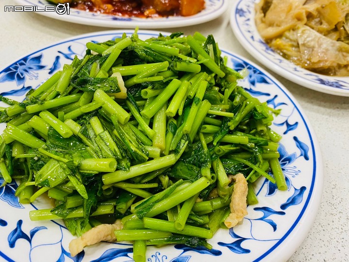 【小惡魔振興券】忠南飯館 ~ 老字號眷村家常菜 排隊排到心甘情願