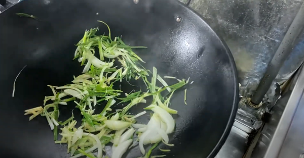 [食譜分享] 古法乾炒牛河