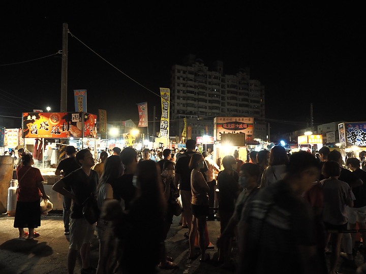 【小惡魔振興券】臺南市 中西區 武聖夜市 — 叱吒風雲36年之夜市傳奇