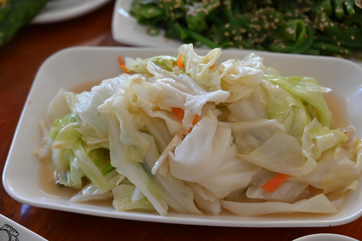 Nikon 24-200mm f/4-6.3台東之旅，立麗大酒店、白玉瀑布、嘎努食堂及龍鳳飯店。