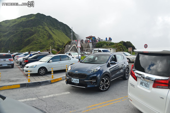 RAV4 / Kuga / Forester / Sportage / Tiguan 集體評比 四驅型 SUV 全面考驗!