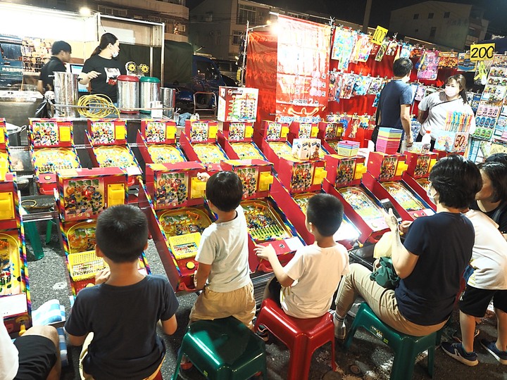 【小惡魔振興券】臺南市 中西區 武聖夜市 — 叱吒風雲36年之夜市傳奇
