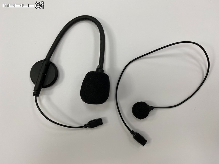 點我看大圖 MOTO A1 PLUS 簡易開箱