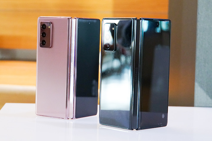 三星Galaxy Z Fold2 5G飛上天「高」調上市 定位奢華旗艦 價格、服務都尊榮