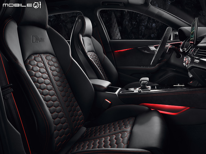 【國內新訊】Audi 小改款 A4 車系 206 萬元起正式上市,RS4 Avant 同步現身!