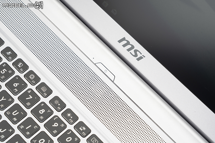 MSI Creator 17 測試報告 不受侷限的創作靈魂！