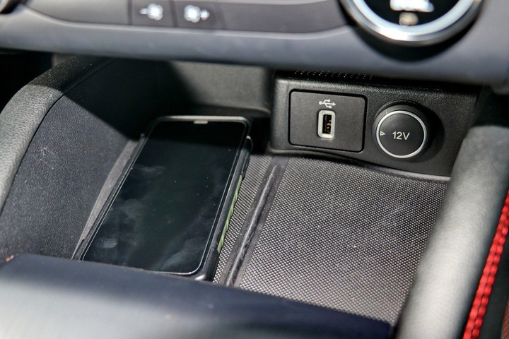 補上最後一塊拼圖 Ford Focus 4D ST-Line Lommel試駕