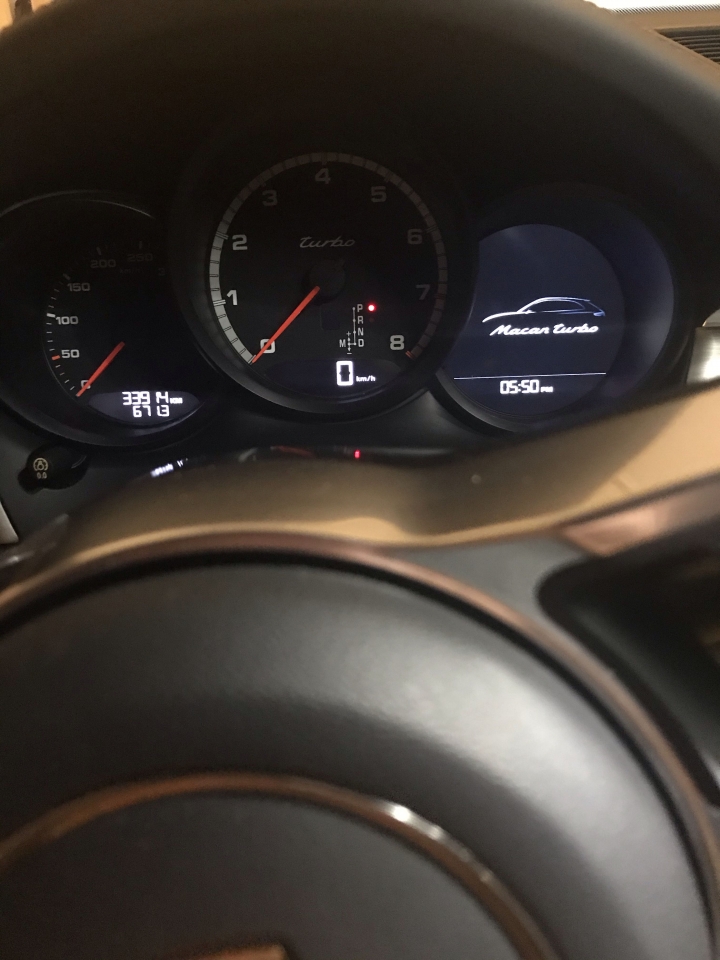 Macan Turbo - 不像suv的suv