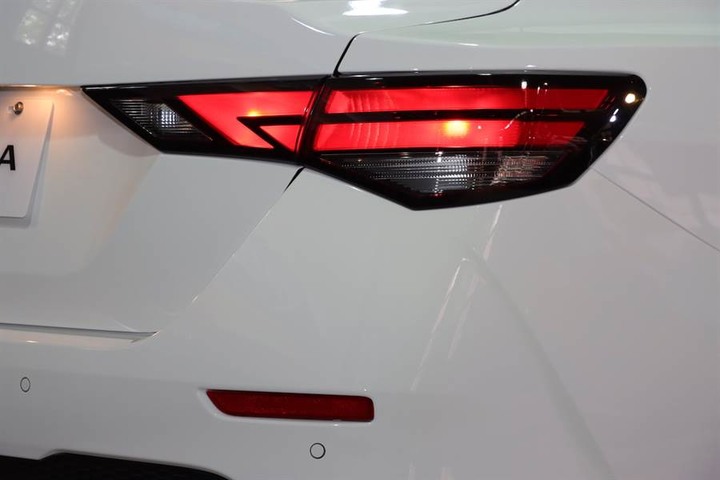 [細節圖爆多] 經銷商預售價 74.9 萬起、三種規格設定，全新 Nissan Sentra 1.6 華山 VIP 預賞會實拍