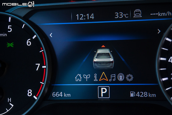 新款 Nissan Sentra 尊爵智駕版試駕 | 有備而來的堅強戰力，面對強敵環伺能否脫穎而出？