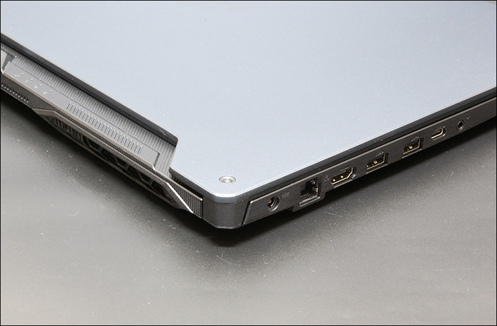 [神龍] TUF GAMING F15 FX506LI開箱一波