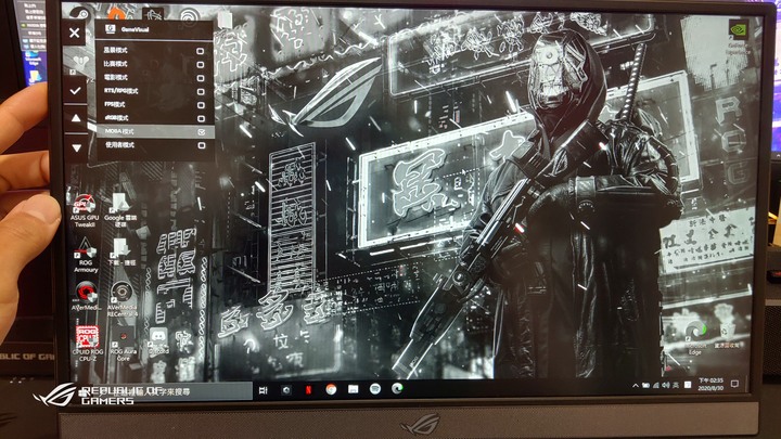 ROG Strix XG17AHPE專業可攜式電競顯示器(簡單開箱-圖文多)