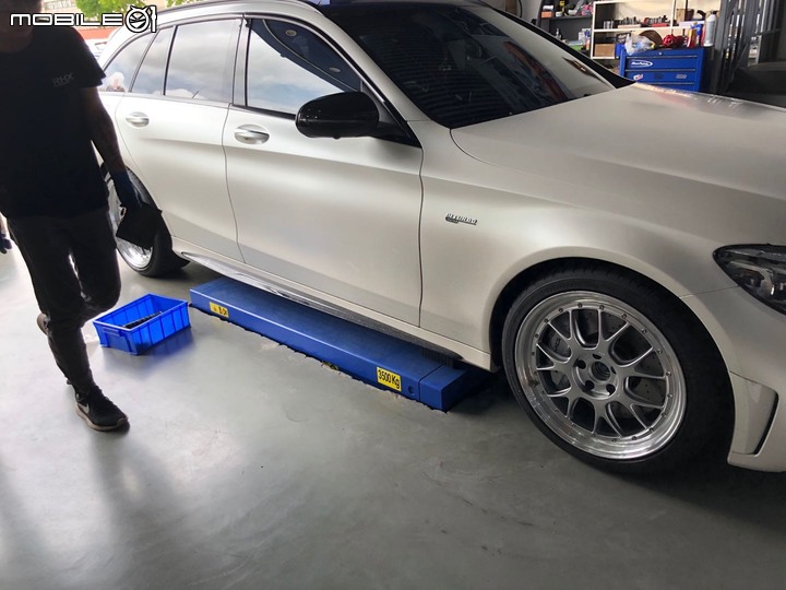 2019 AMG C43 Estate 不專業使用心得