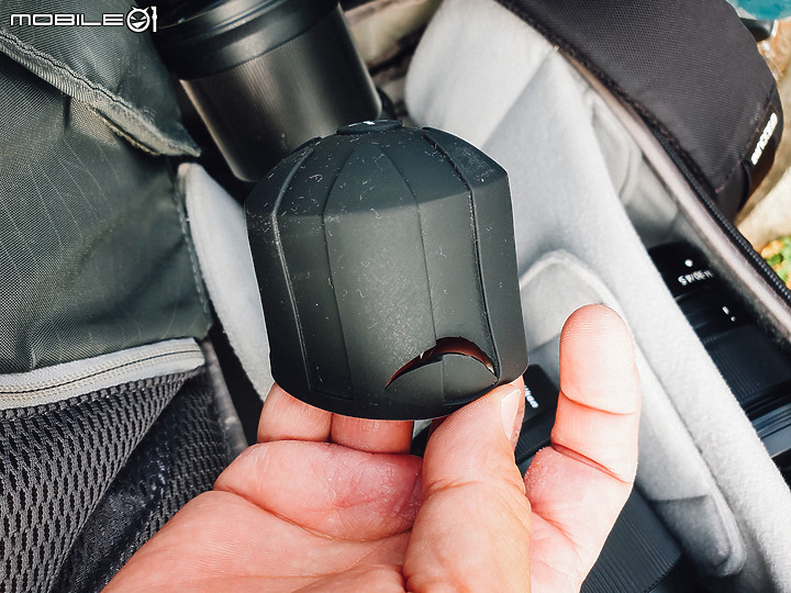 KUVRD Camera Strap 攝影背帶｜極速拆裝超便利 簡單試用分享！